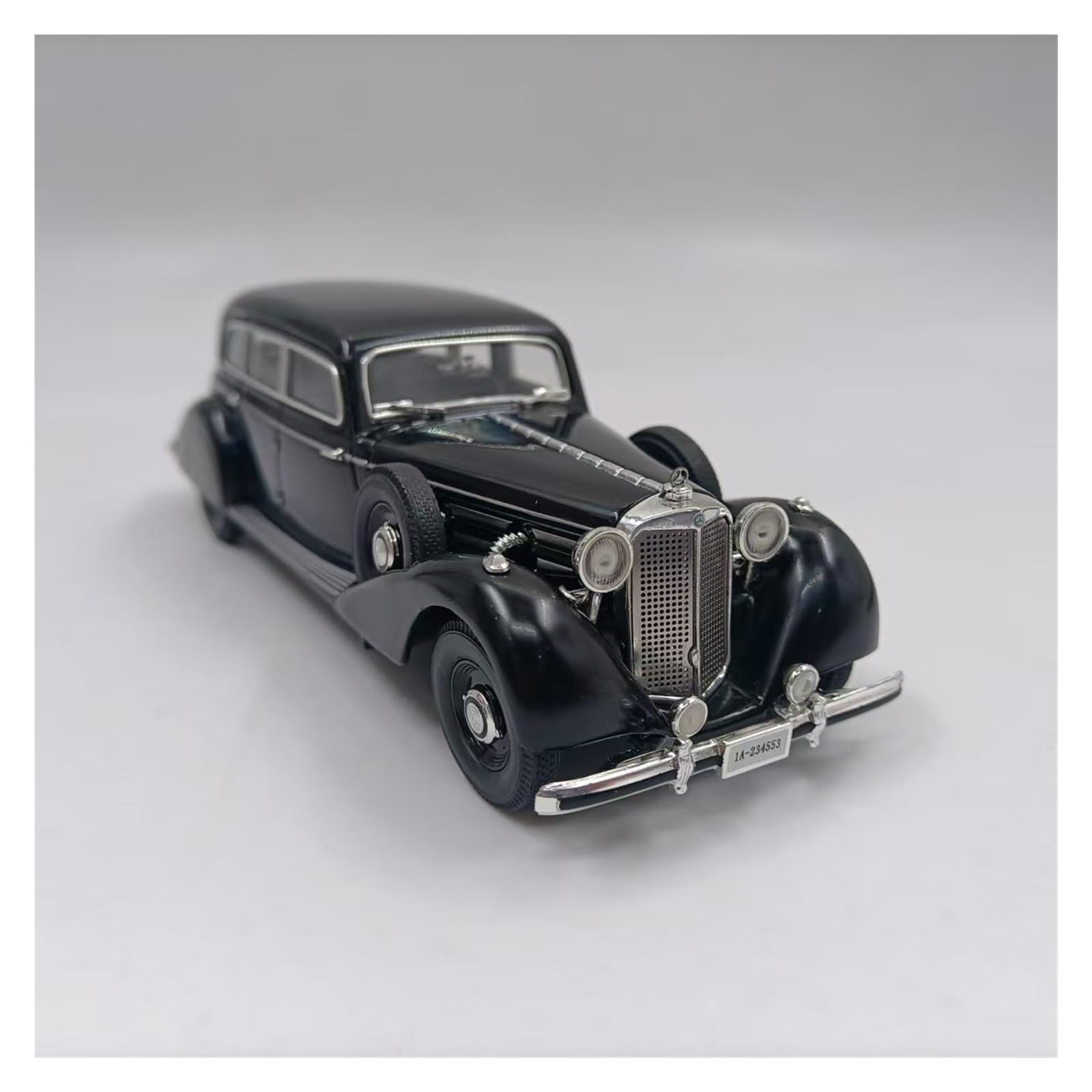 Amazon | ミニカー 1:43 メルセデス · ベンツ 770 ヴィンテージカー